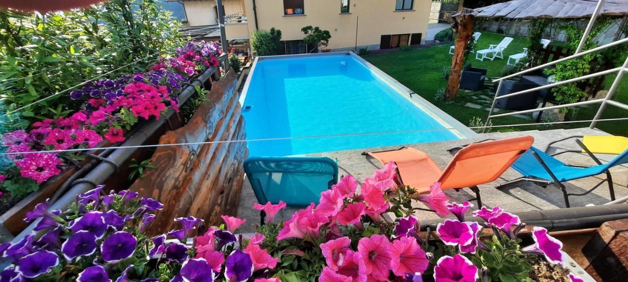 La Terrazza Casa Vacanza Carenno Exterior photo