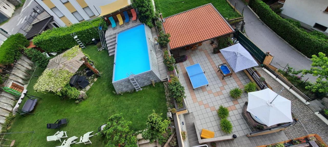 La Terrazza Casa Vacanza Carenno Exterior photo
